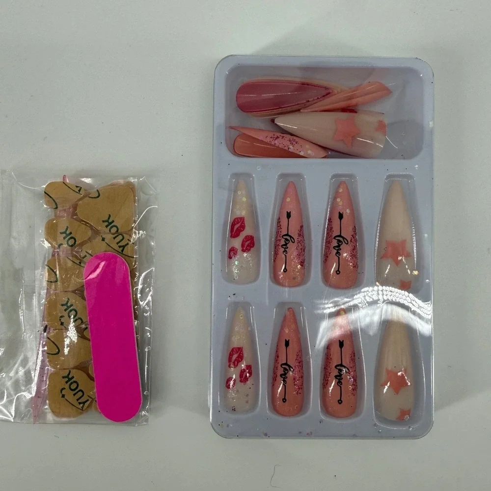 Babe Nail Co‎ 3 pack Valentines Press On Nails Heart Love Kiss Lip Glitter- long
